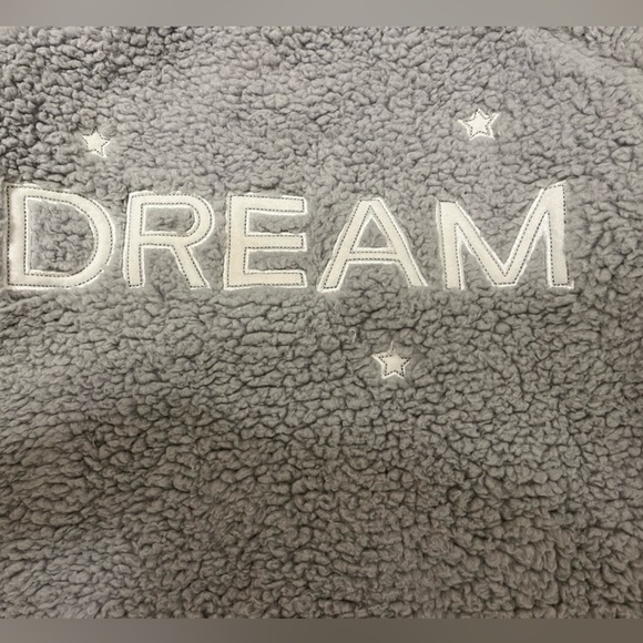 NWT Love To Lounge PJ Set Fuzzy Top with Lounge Pants size M - Picture 8 of 9